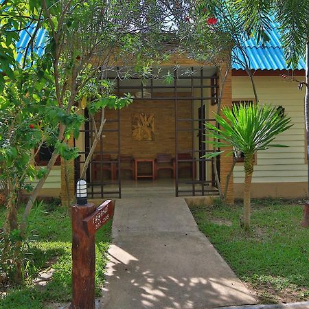 The Green Beach Resort Сам-Рой-Йот Экстерьер фото