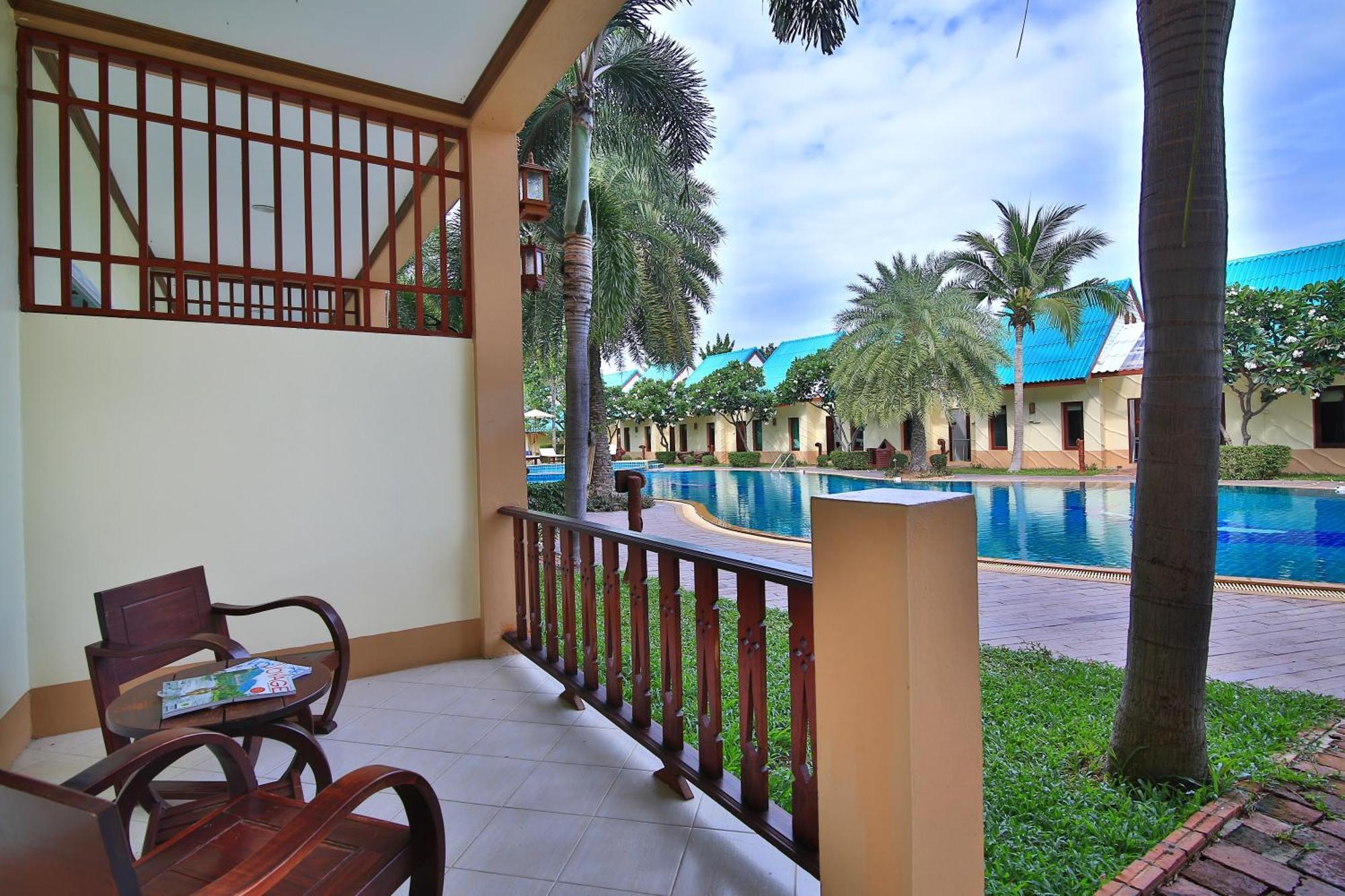 The Green Beach Resort Сам-Рой-Йот Экстерьер фото