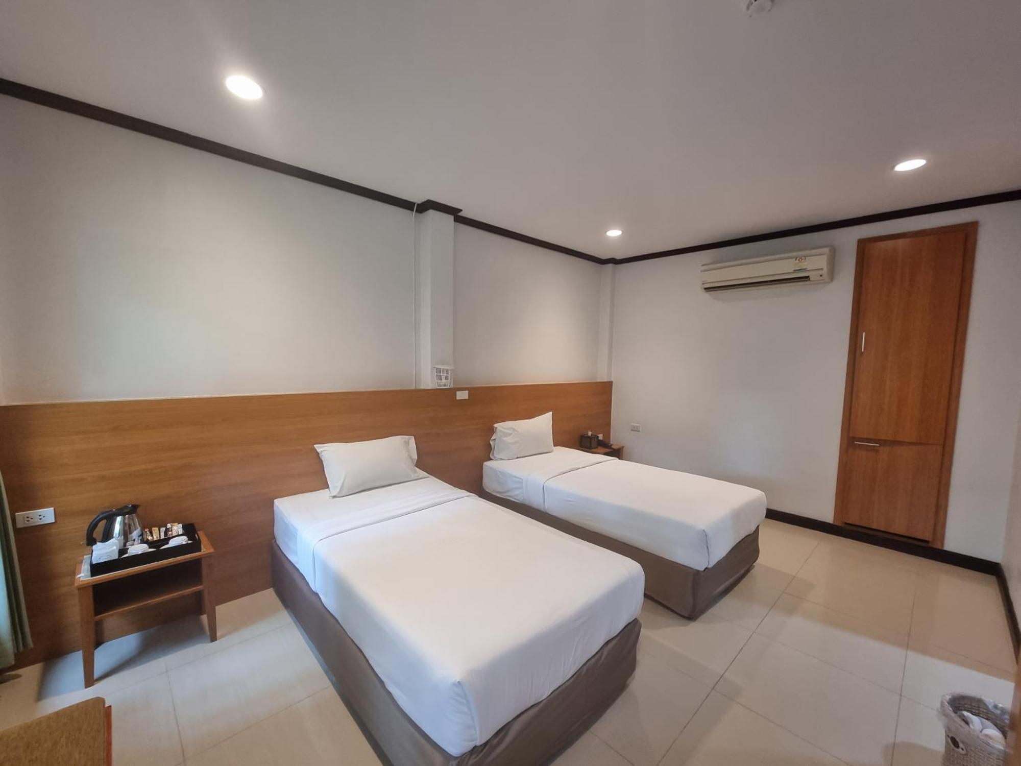 The Green Beach Resort Сам-Рой-Йот Экстерьер фото